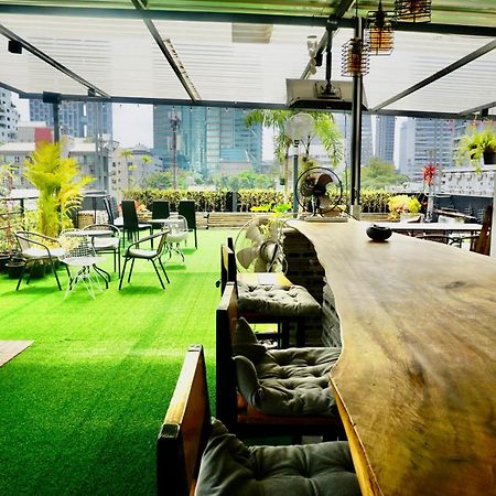 Hash Apartment With Unique Chill Design At Silom Soi 3 Bangkok Eksteriør billede