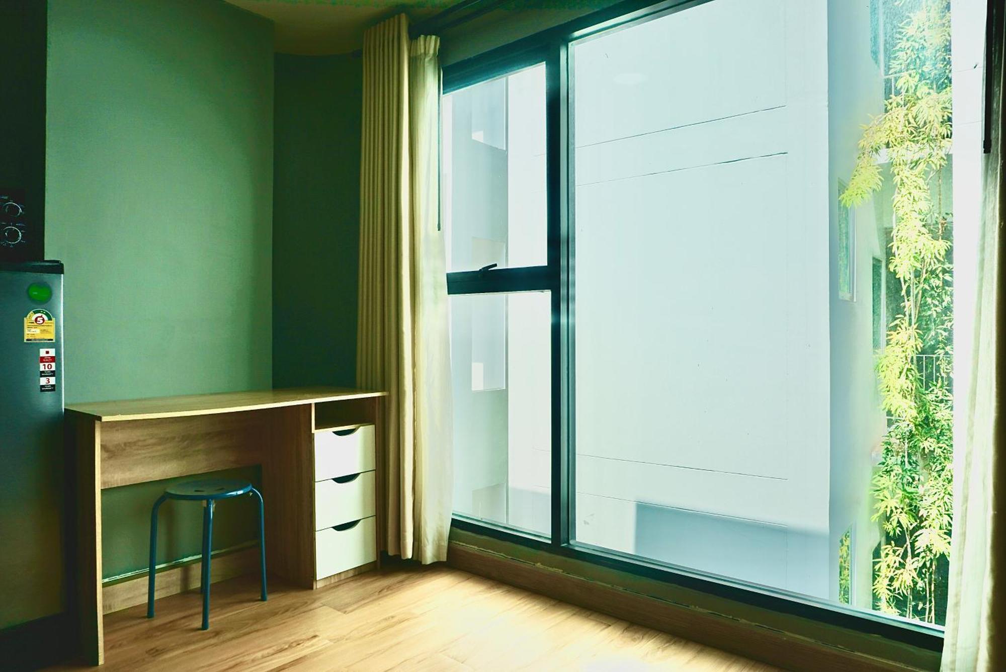 Hash Apartment With Unique Chill Design At Silom Soi 3 Bangkok Eksteriør billede